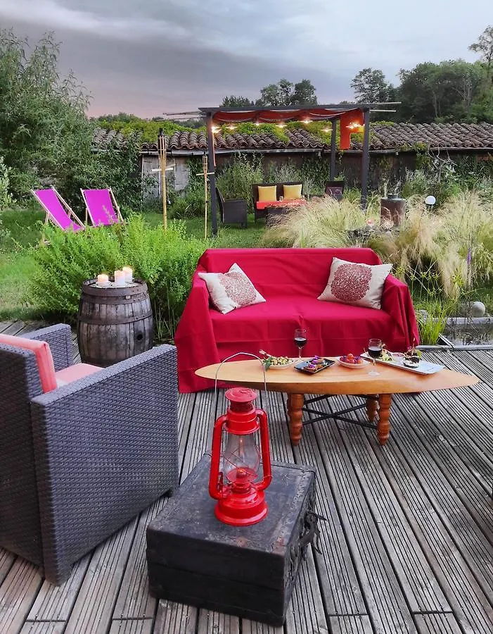 Logis Hotel Restaurant LA BARGUILLERE Saint-Pierre-de-Rivière